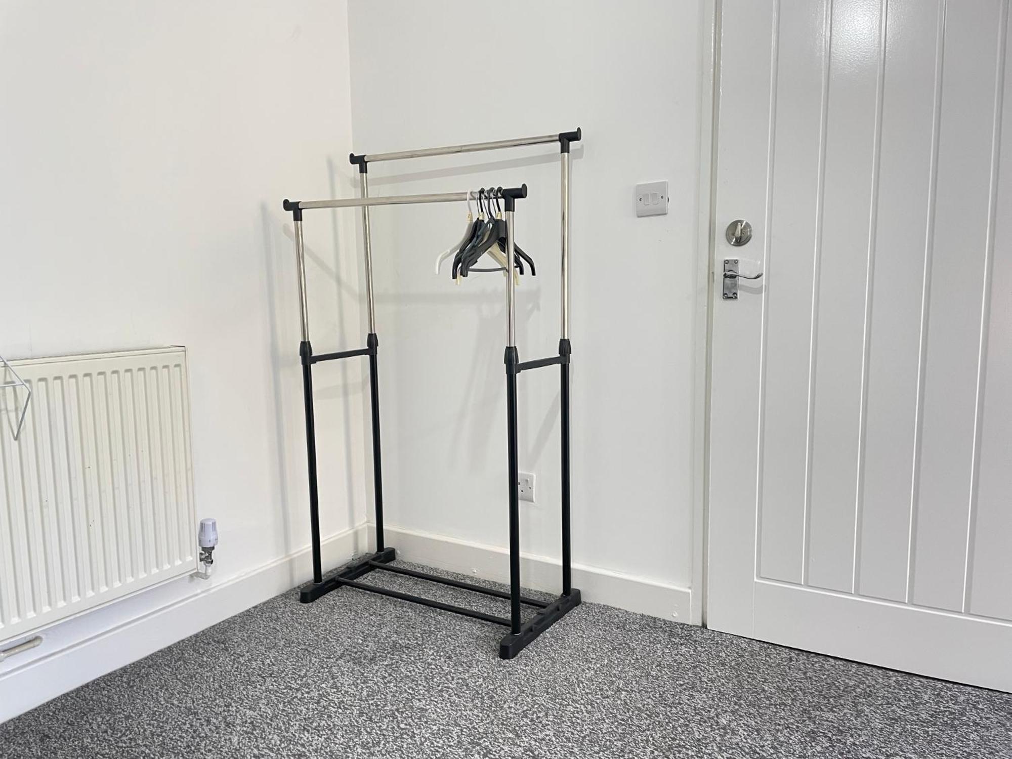 4 Bedroom 2 Bathroom Shared House - Near Bhx And Nec Birmingham Exteriör bild